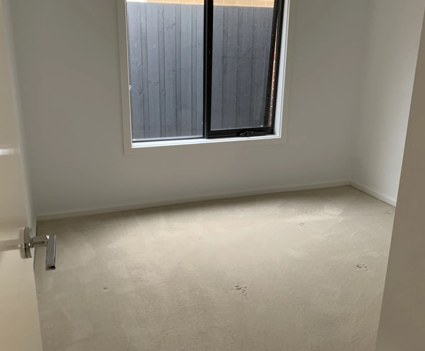 Room for Rent in Diggers Rest, Melbourne 200, Fle...