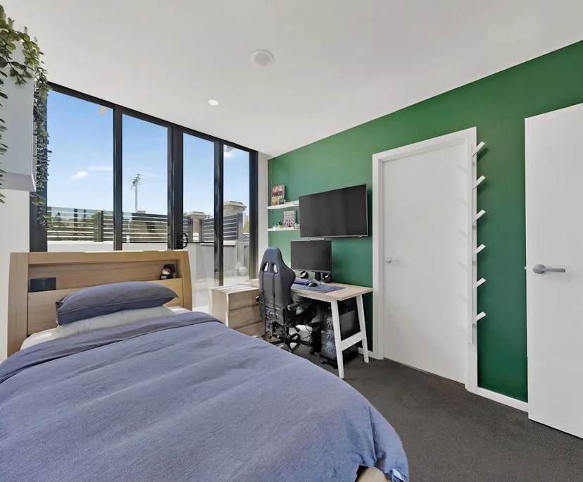 $380, Flatshare, 2 bathrooms, Moonee Ponds VIC 3039