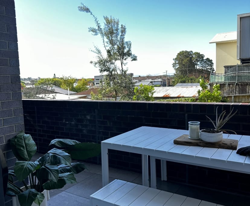 $350, Flatshare, 2 bathrooms, Adamstown NSW 2289