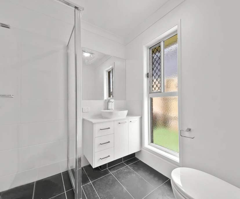 $300, Share-house, 4 bathrooms, Ipswich QLD 4305