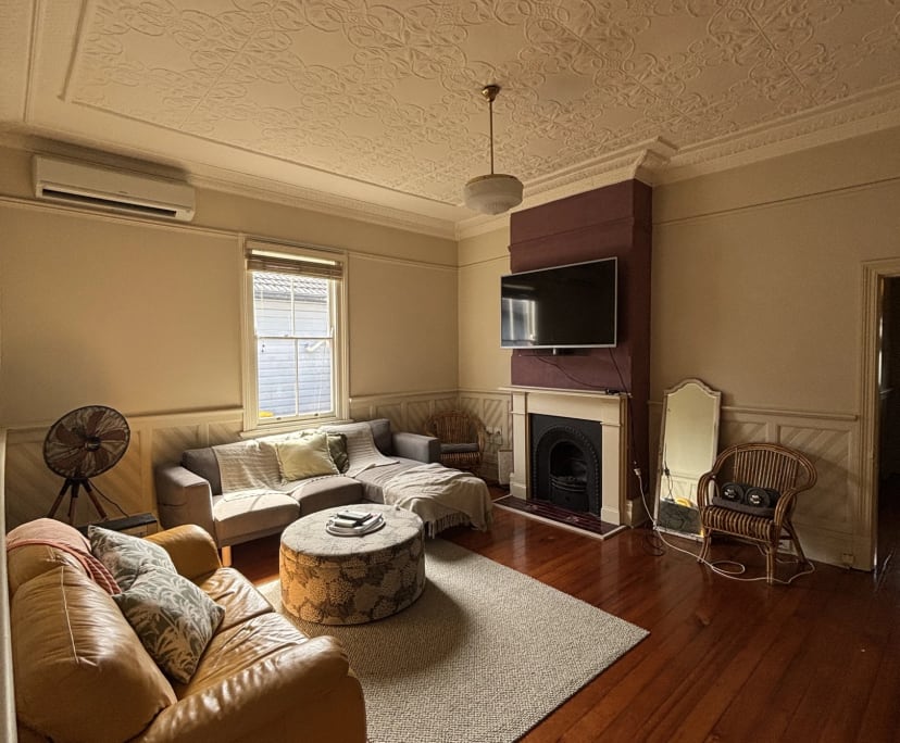 Unfurnished room in a share house
