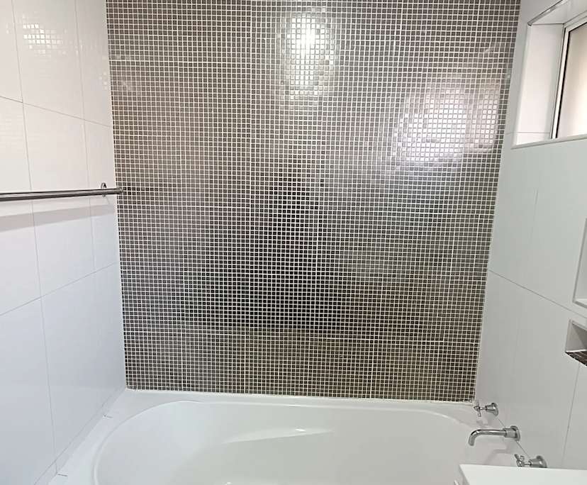 $240, Share-house, 5 bathrooms, Guildford West NSW 2161