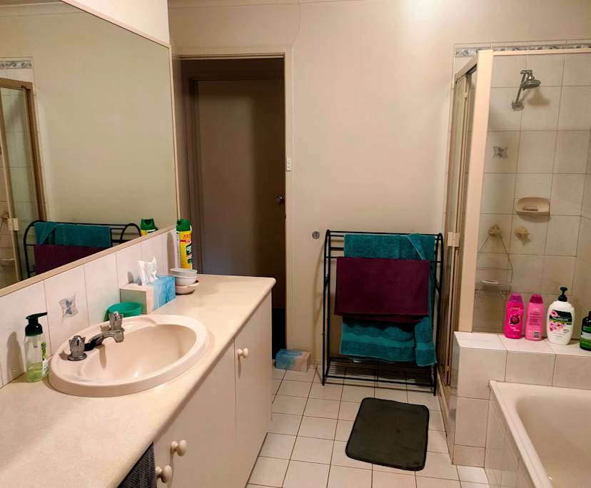 $280, Share-house, 3 bathrooms, Forest Hill VIC 3131