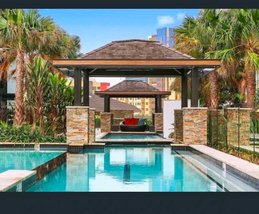 $1,000, Whole-property, 2 bathrooms, Fortitude Valley QLD 4006