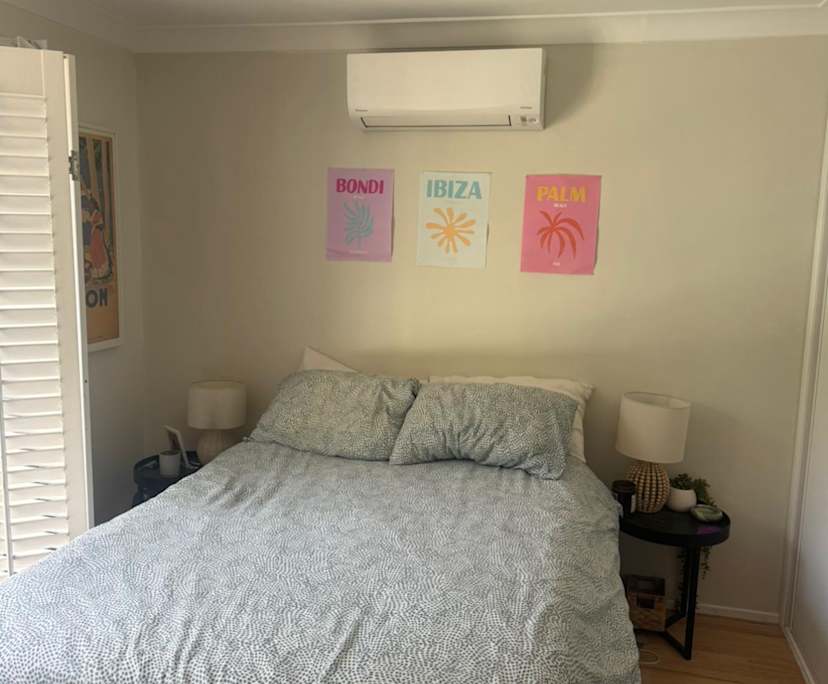 Furnished room with own bathroom