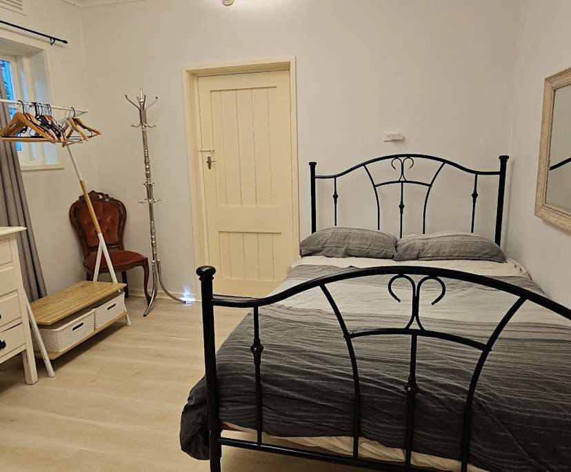 $250, Share-house, 3 bathrooms, Ivanhoe East VIC 3079