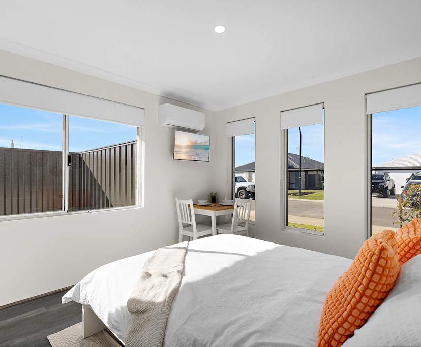 $315, Share-house, 6 bathrooms, Ravenswood WA 6208