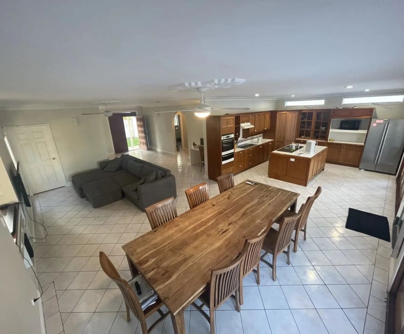 Room in a share house