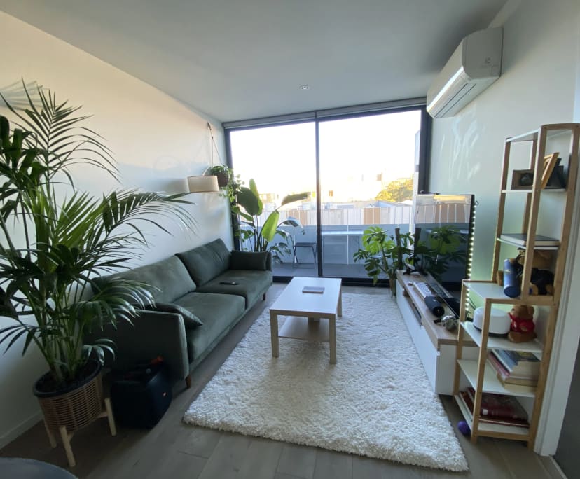 Furnished room with own bathroom