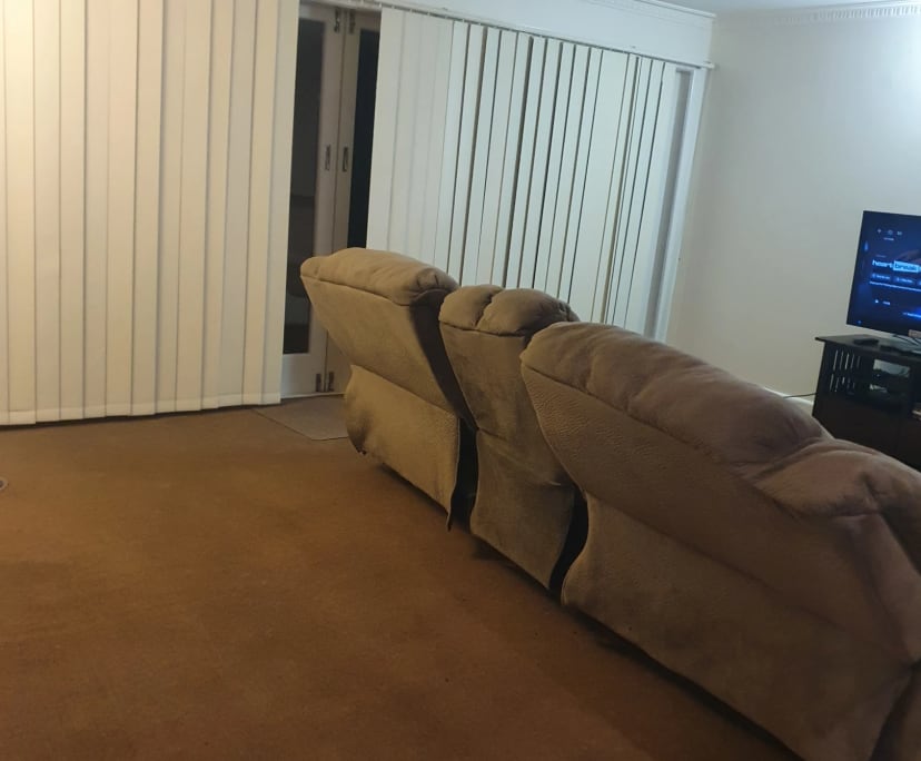 Room in a share house