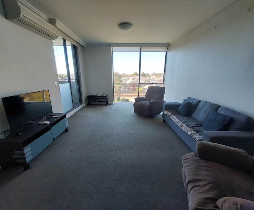 Room with ensuite in a share house
