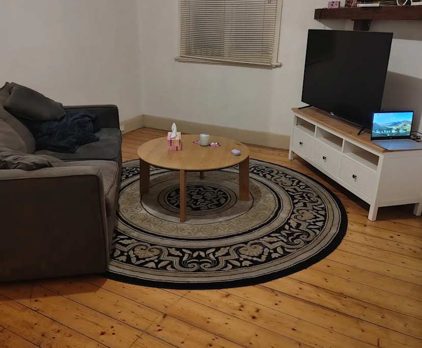 Unfurnished room in a share house