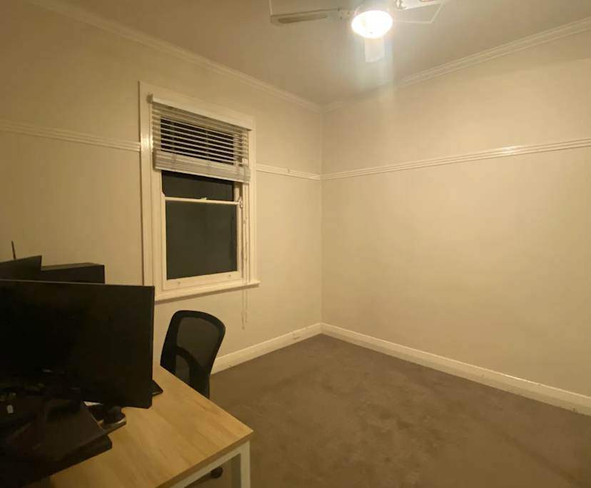 Unfurnished room in a share house