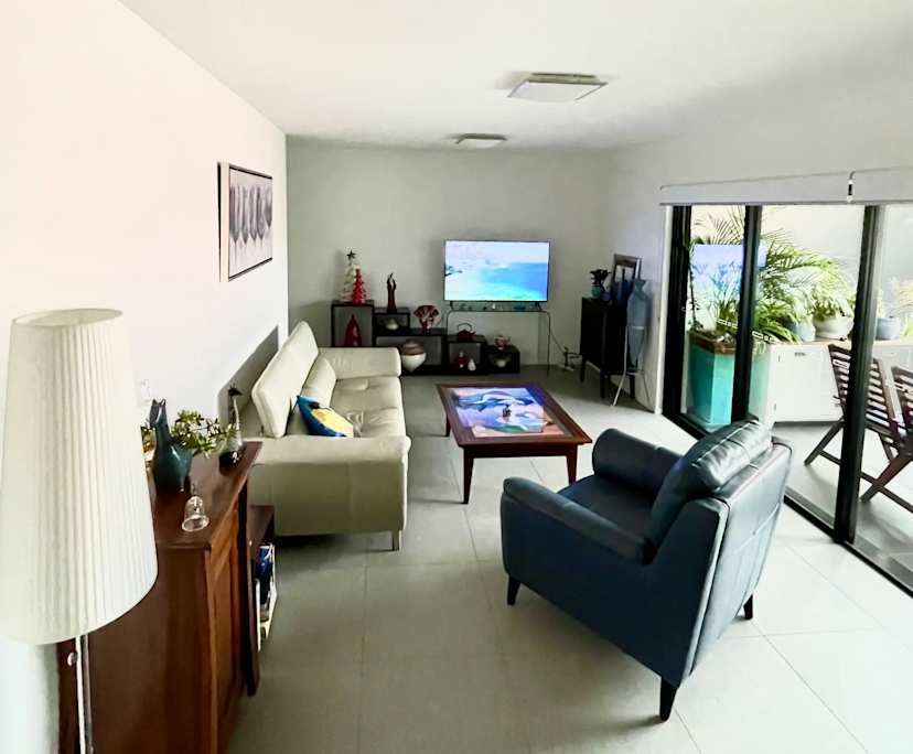 Furnished room with own bathroom