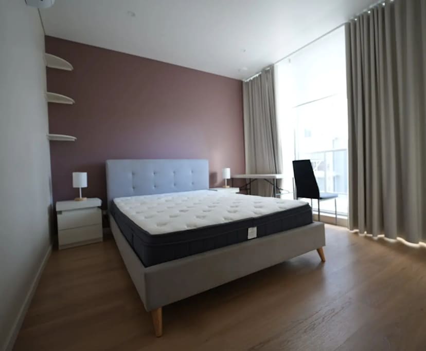 Furnished room in a flatshare