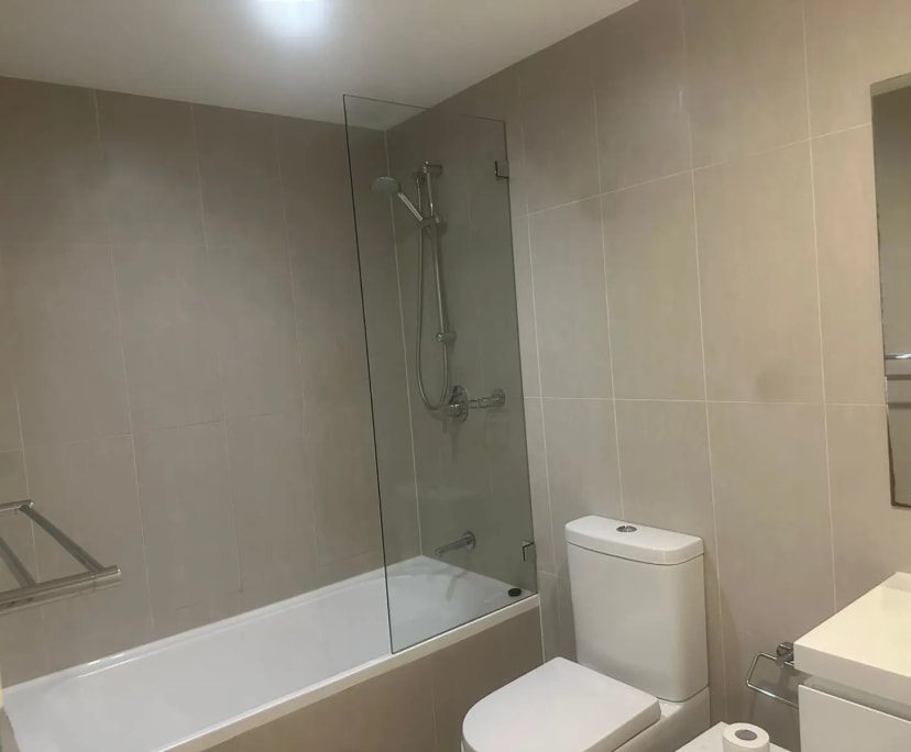 $300, Flatshare, 3 bathrooms, Hurstville NSW 2220