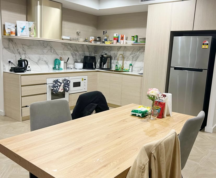 $300, Share-house, 3 bathrooms, Southport QLD 4215