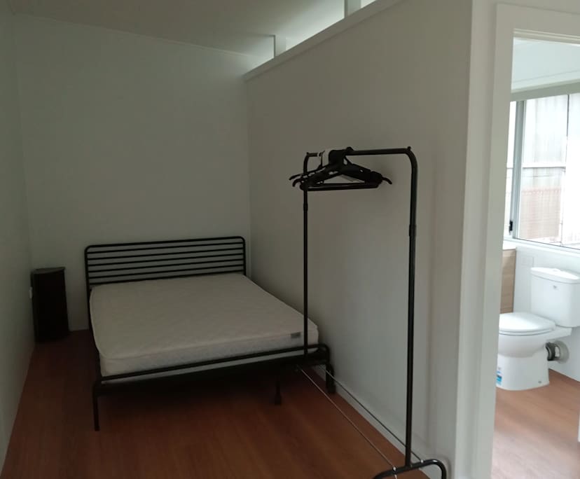 Furnished room studio flat for rent