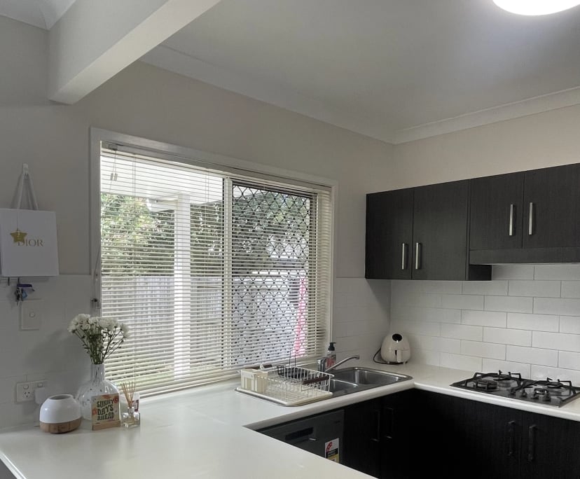 Unfurnished room in a share house