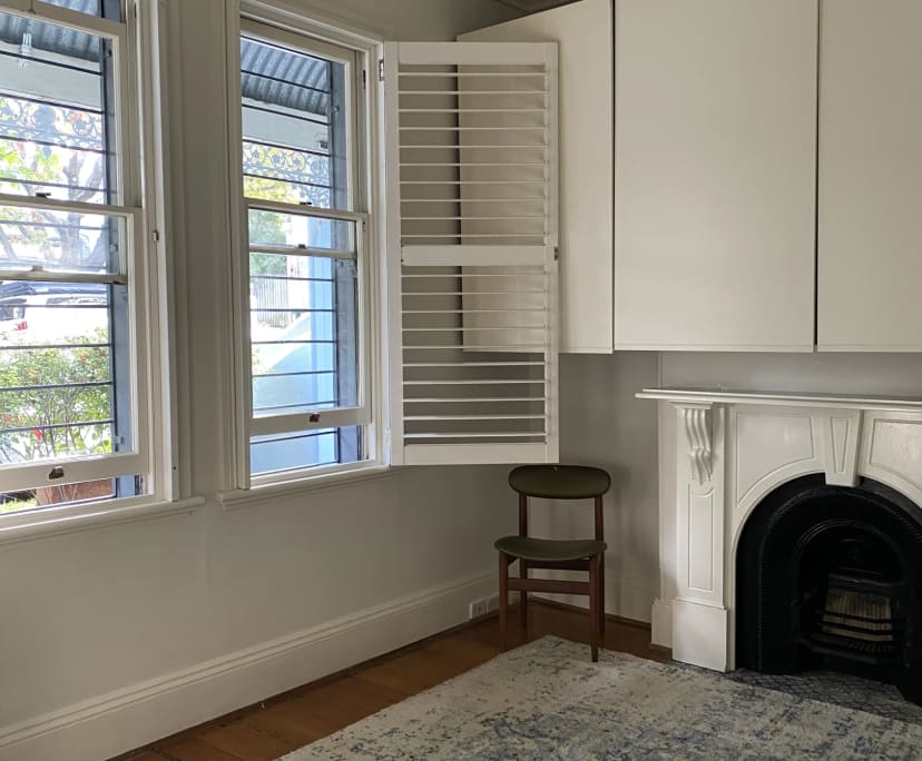Furnished room in a share house