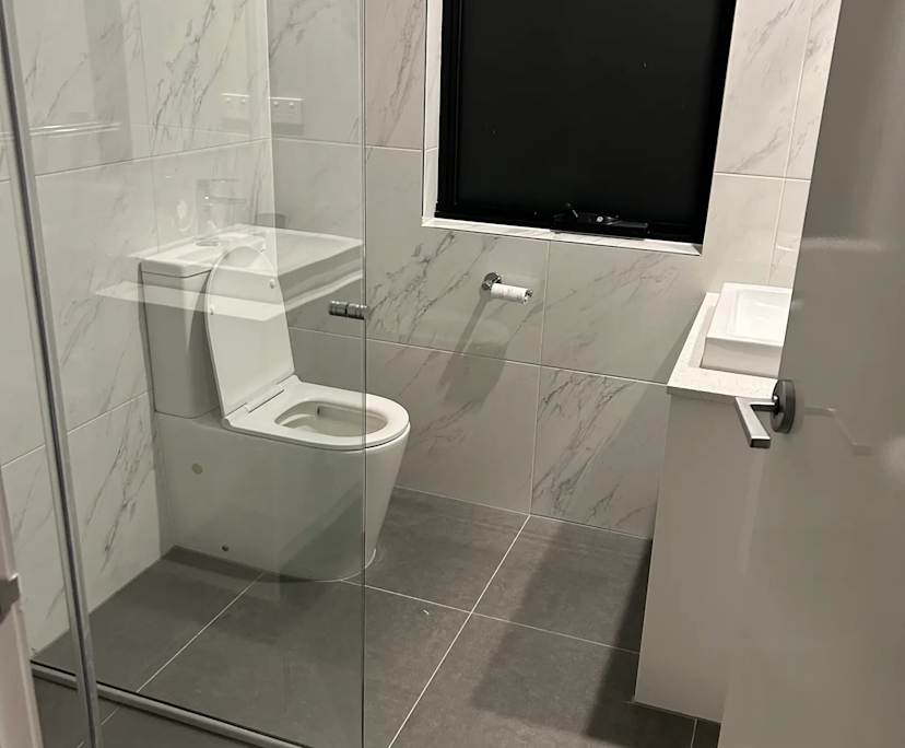 Furnished room with own bathroom