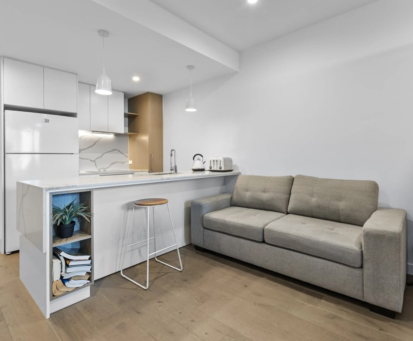 Furnished room with own bathroom