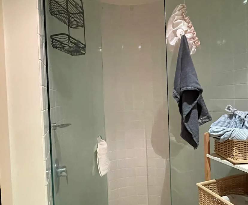 $320, Flatshare, 2 bathrooms, Carlton VIC 3053