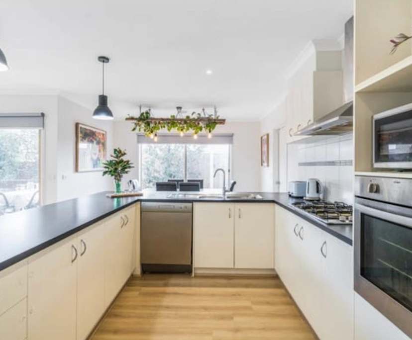 Unfurnished room in a share house