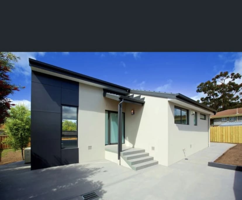 Whole Property for Rent in Rokeby, Hobart 535, Un...