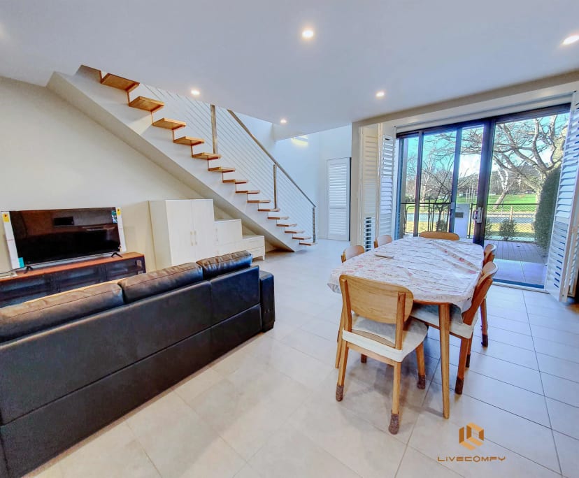 Room for Rent in Dickson, Canberra 390, Furnished...