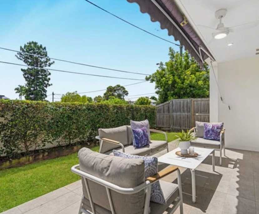 $325, Flatshare, 2 bathrooms, Carina QLD 4152