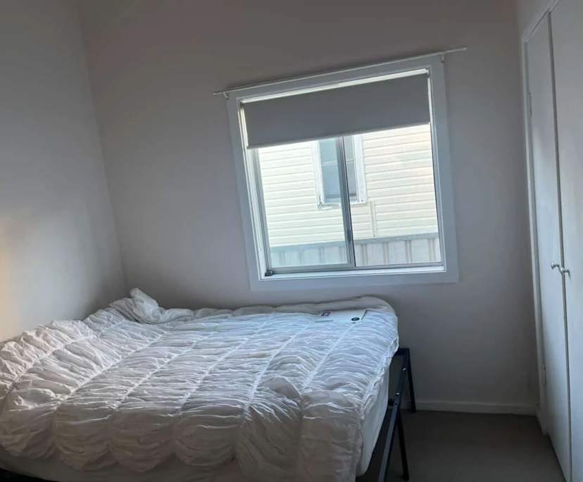 Unfurnished room in a share house