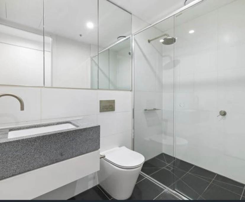 $500, Flatshare, 2 bathrooms, McKinnon VIC 3204