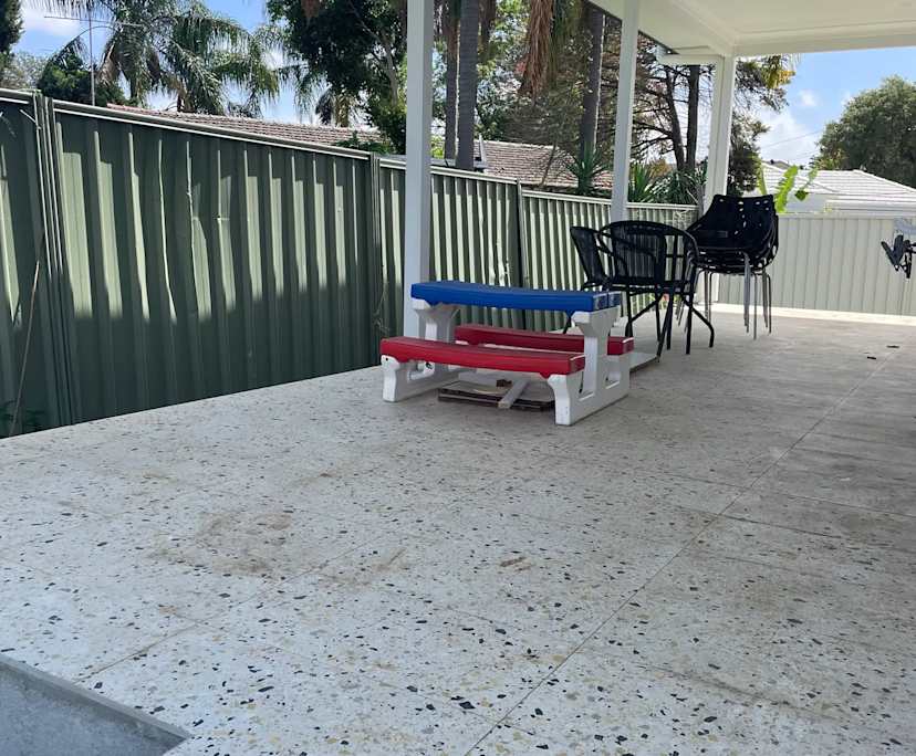 Furnished room in a share house