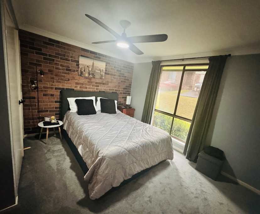 Whole property with 2 rooms for rent