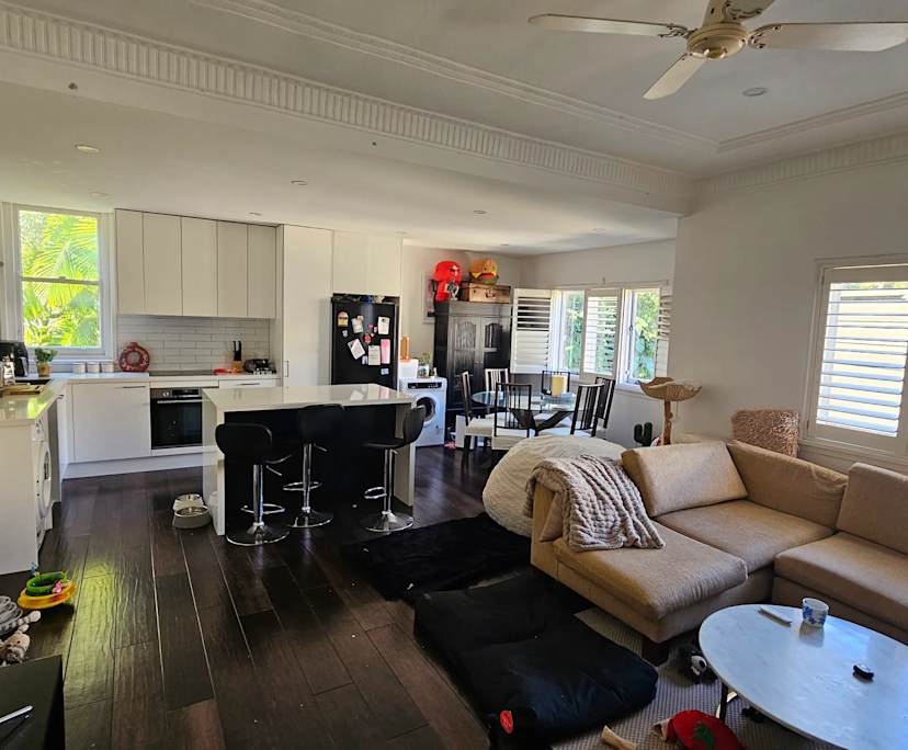 Furnished room in a share house