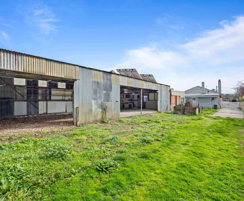 $250, Share-house, 3 bathrooms, Brown Hill VIC 3350