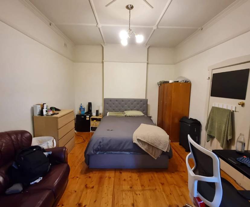 $330, Share-house, 5 bathrooms, Elsternwick VIC 3185