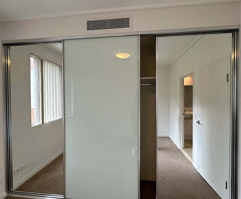 Room with ensuite in a flatshare