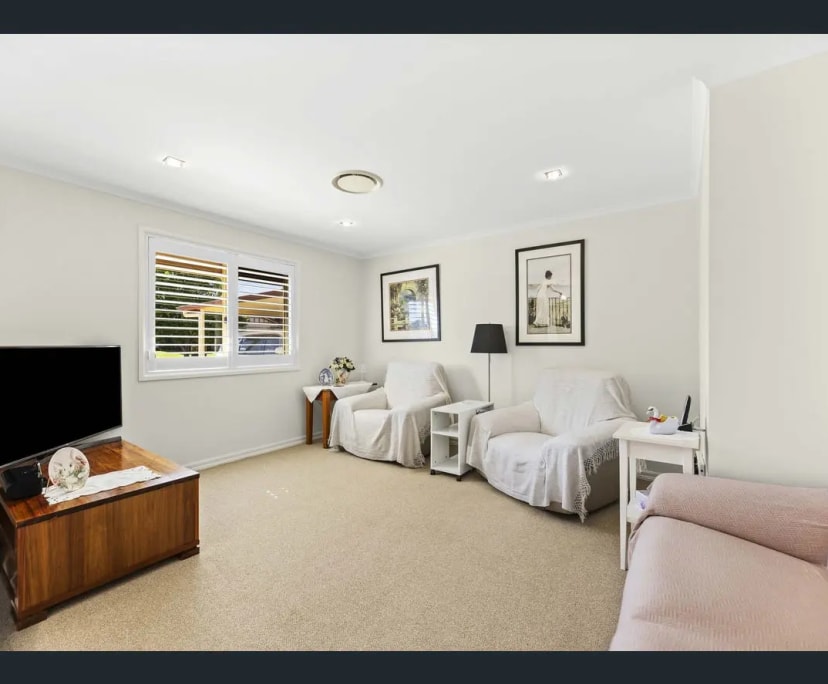 Furnished room in a share house