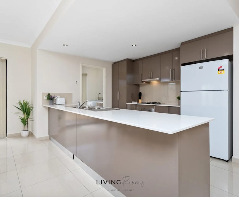 $275, Share-house, 6 bathrooms, Wilson WA 6107