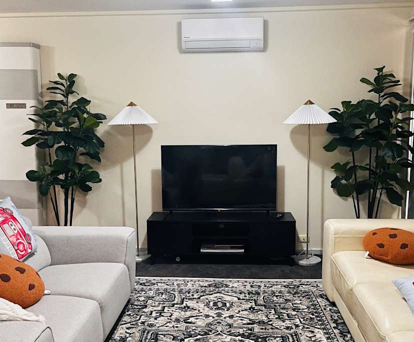 Furnished room with own bathroom