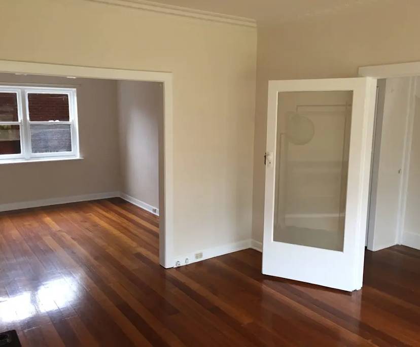 Unfurnished room in a share house