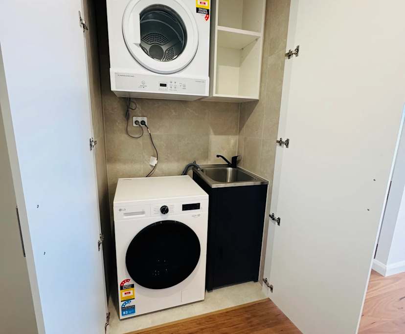 $550, Whole-property, 2 bathrooms, Gosford NSW 2250