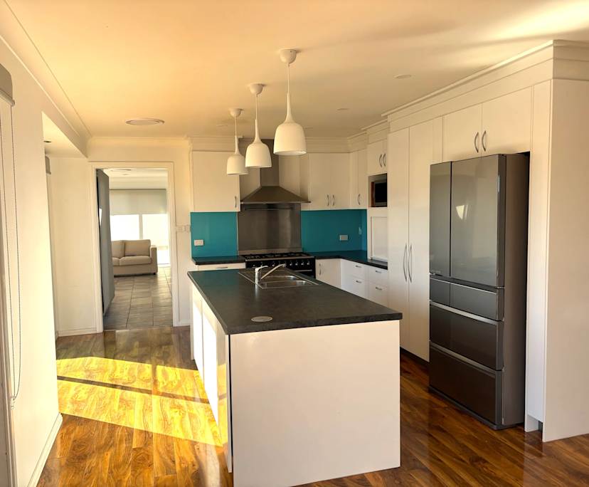 Unfurnished room in a share house
