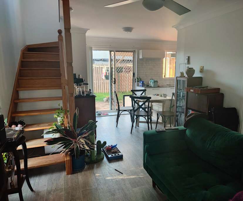 $350, Share-house, 2 bathrooms, Waterford West QLD 4133