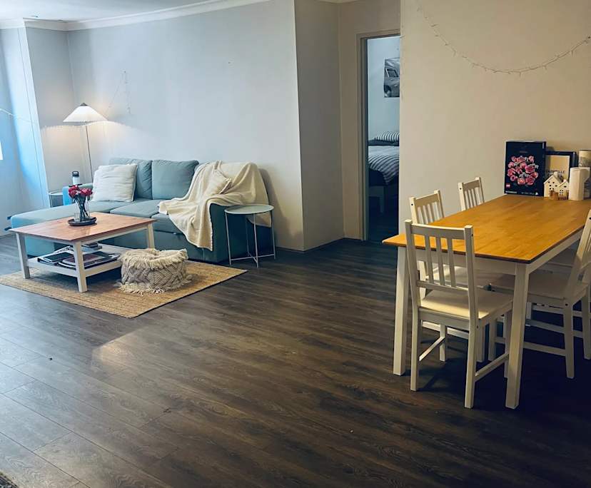 Furnished room with own bathroom