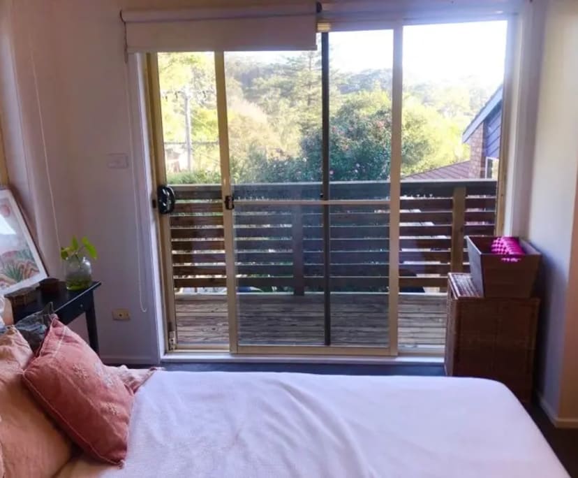 Room for Rent in Avoca Beach, NSW 330, Flexible w...