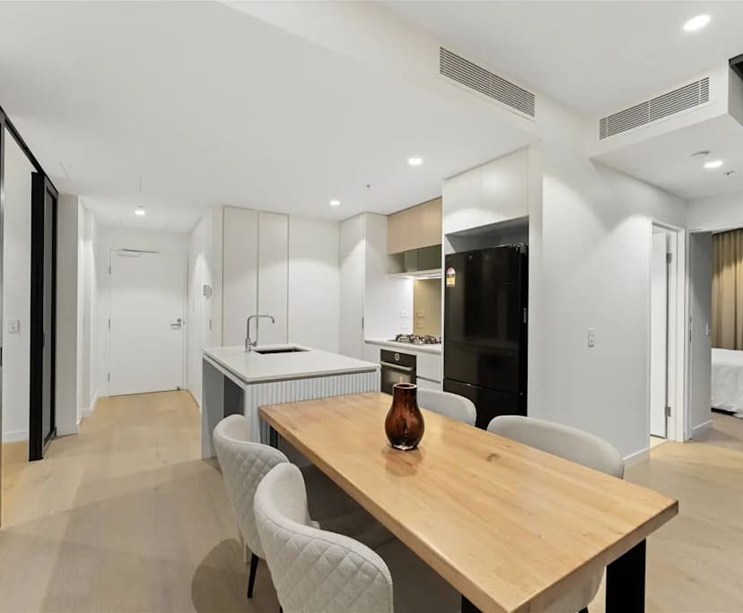 $800, 1-bed, 1 bathroom, Brisbane City QLD 4000