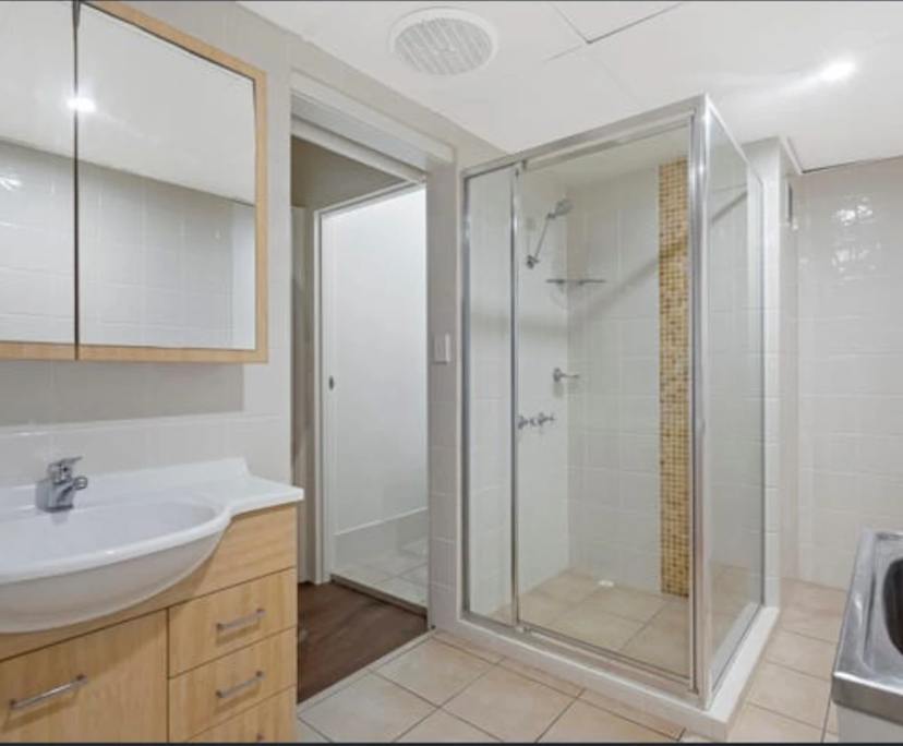 $500, Flatshare, 2 bathrooms, Palm Beach QLD 4221